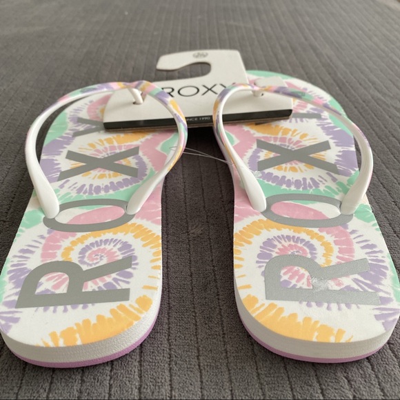 NEW ROXY Logo Flip Flops - Picture 2 of 7